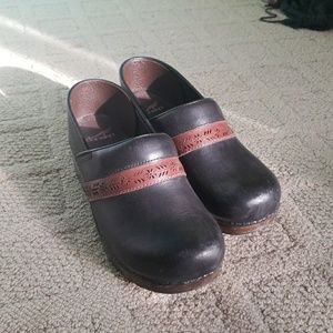 Dansko clogs, never worn